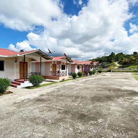 Oyo 90284 Kampung Stay Kilimu Ranau Bagian luar foto