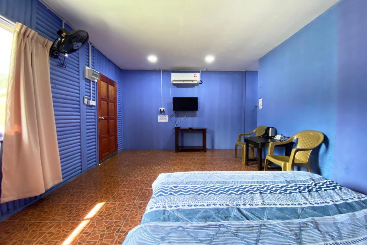 Oyo 90284 Kampung Stay Kilimu Ranau Bagian luar foto