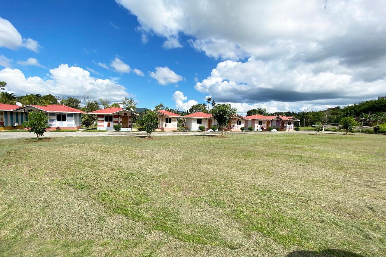 Oyo 90284 Kampung Stay Kilimu Ranau Bagian luar foto